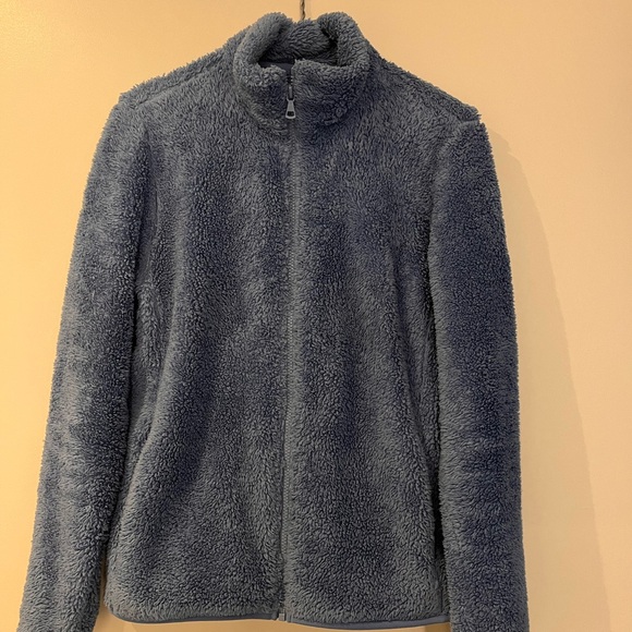 Uniqlo Fuzzy Sweater Zip Up - Picture 1 of 3